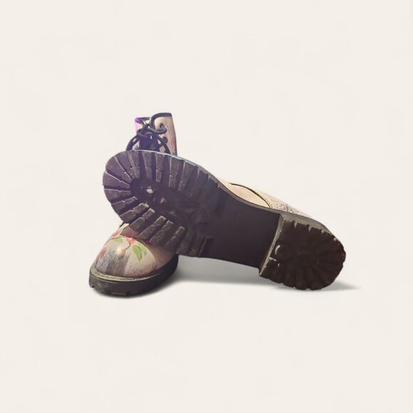 Women Skull and Roses Combat Ankle Boots Size: 10 - Picture 6 of 8